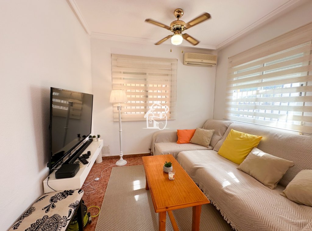 Alquiler - Villa - Torrevieja