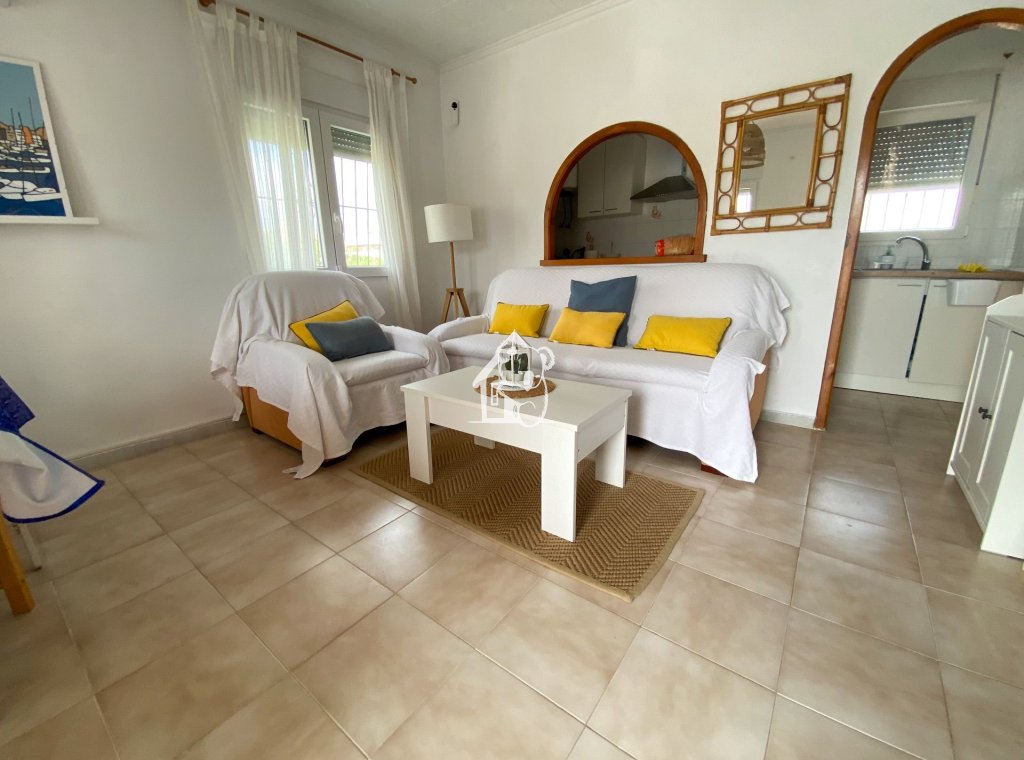 Alquiler - Villa - Torrevieja