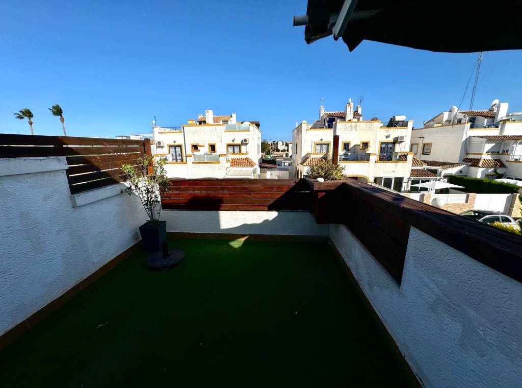 Alquiler - Villa - Torrevieja