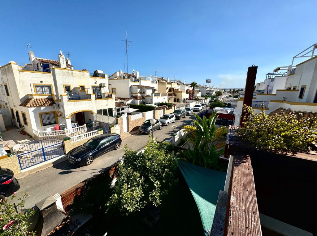 Alquiler - Villa - Torrevieja