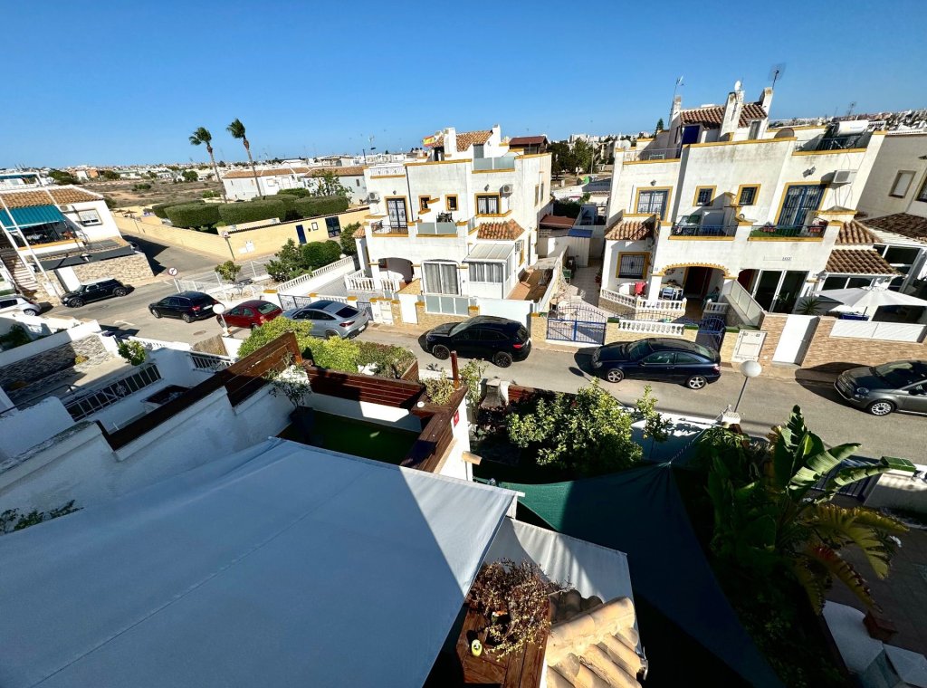 Alquiler - Villa - Torrevieja