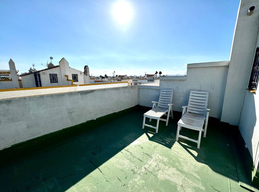 Alquiler - Villa - Torrevieja