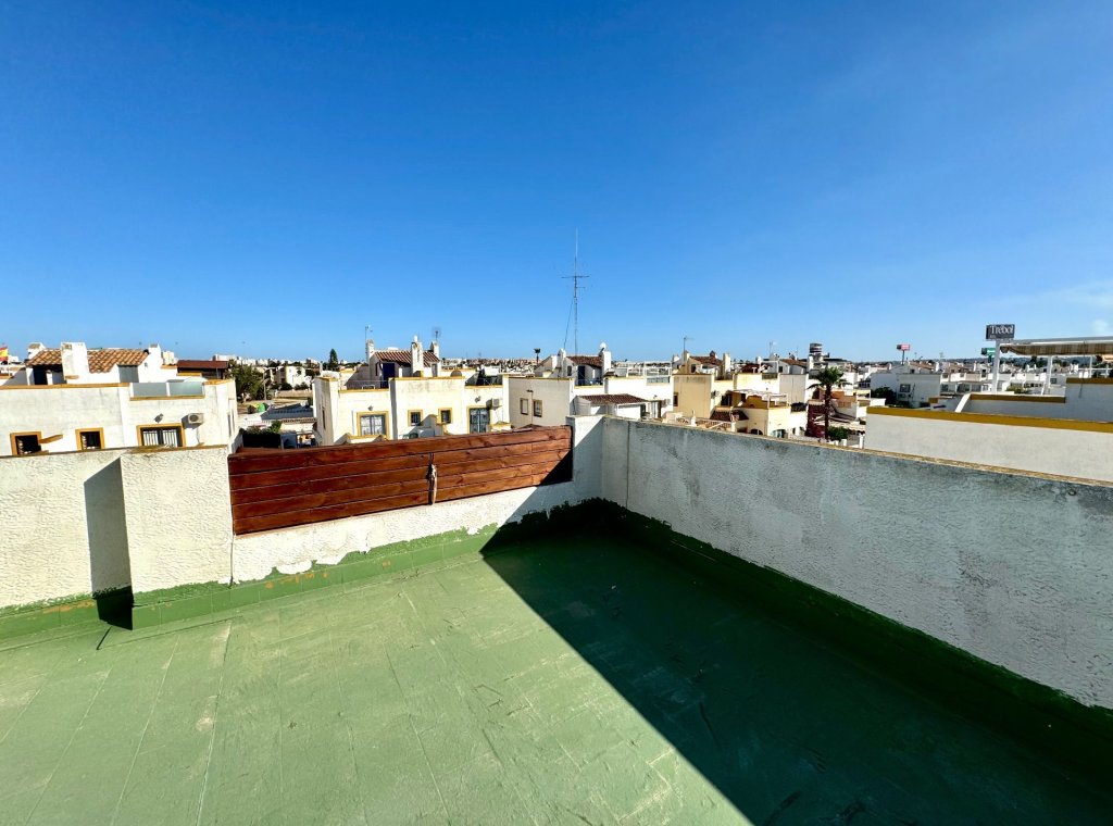 Alquiler - Villa - Torrevieja