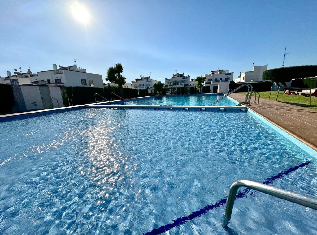 Alquiler - Villa - Torrevieja