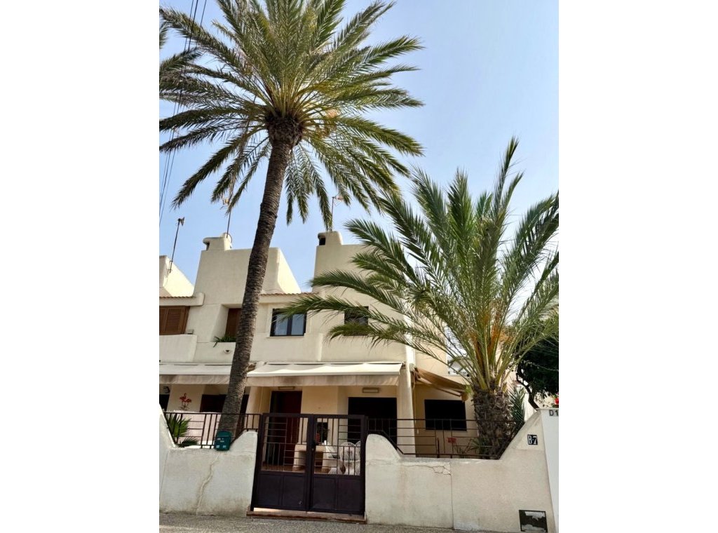 Alquiler - Villa - Torrevieja