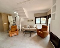 Alquiler - Villa - Torrevieja