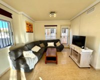 Alquiler - Villa - Urbanización El Raso