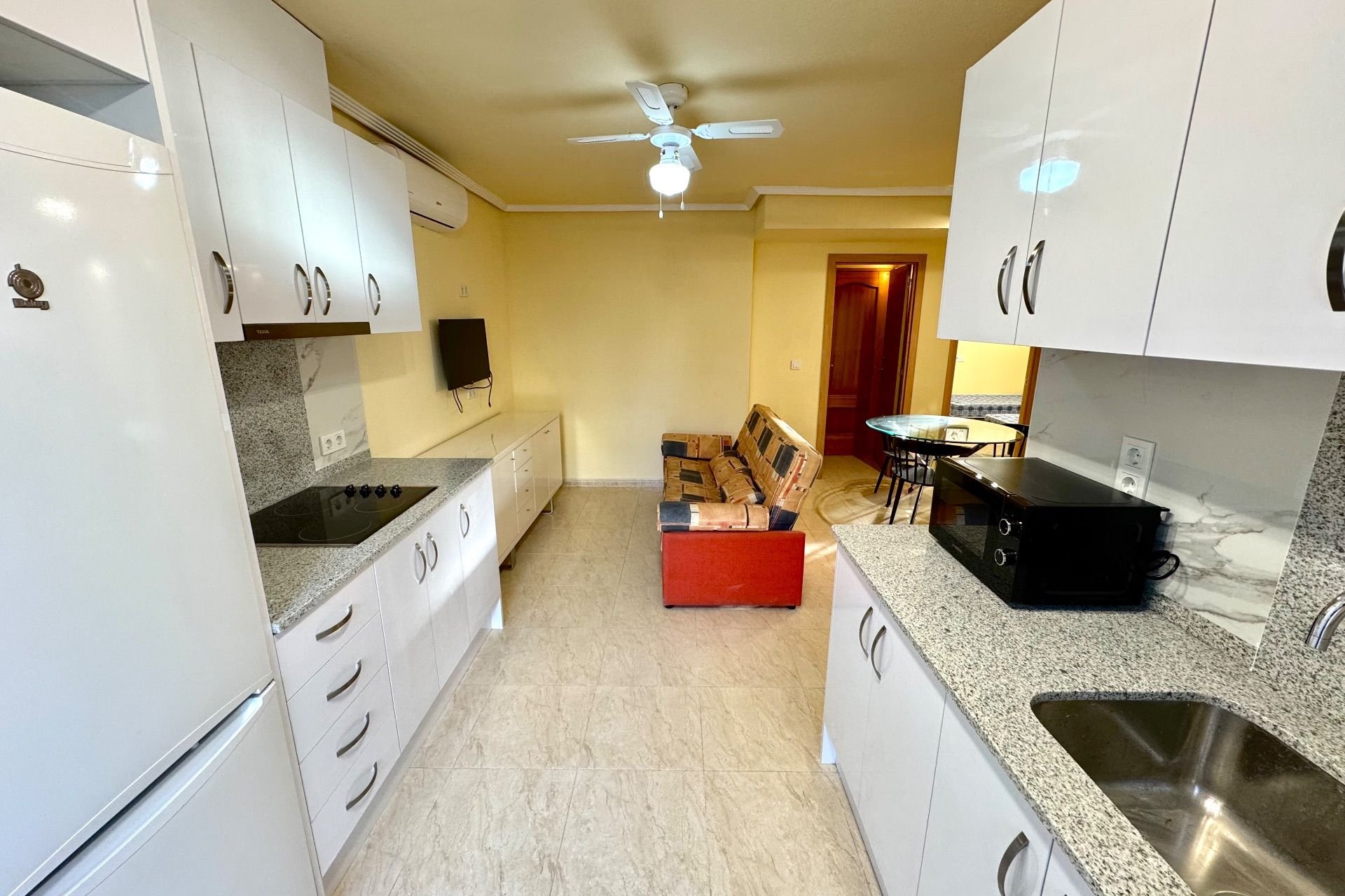 Alquiler - Villa - Urbanización El Raso