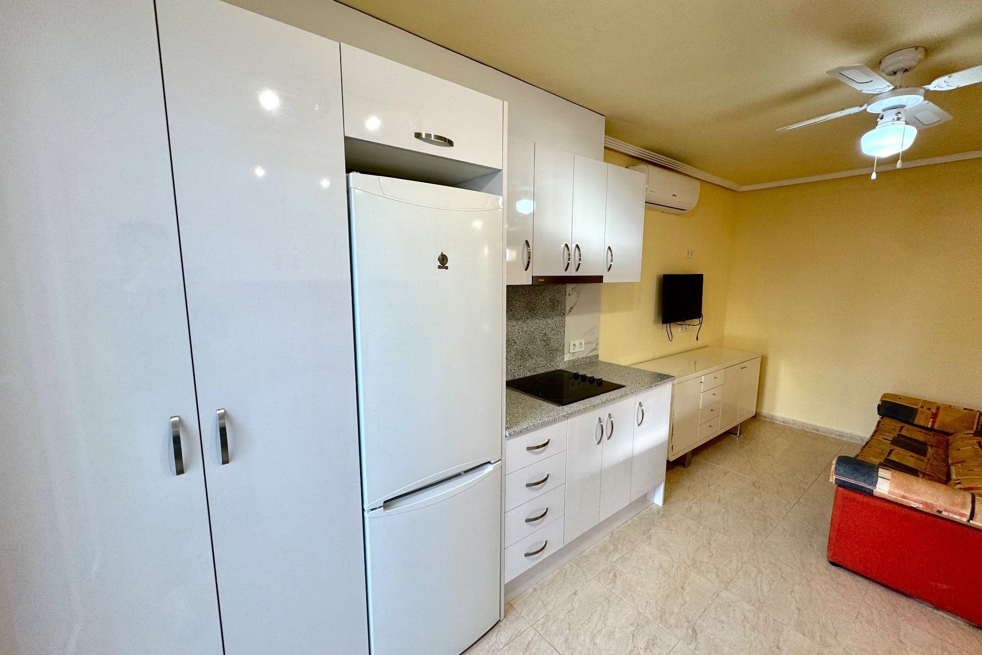 Alquiler - Villa - Urbanización El Raso