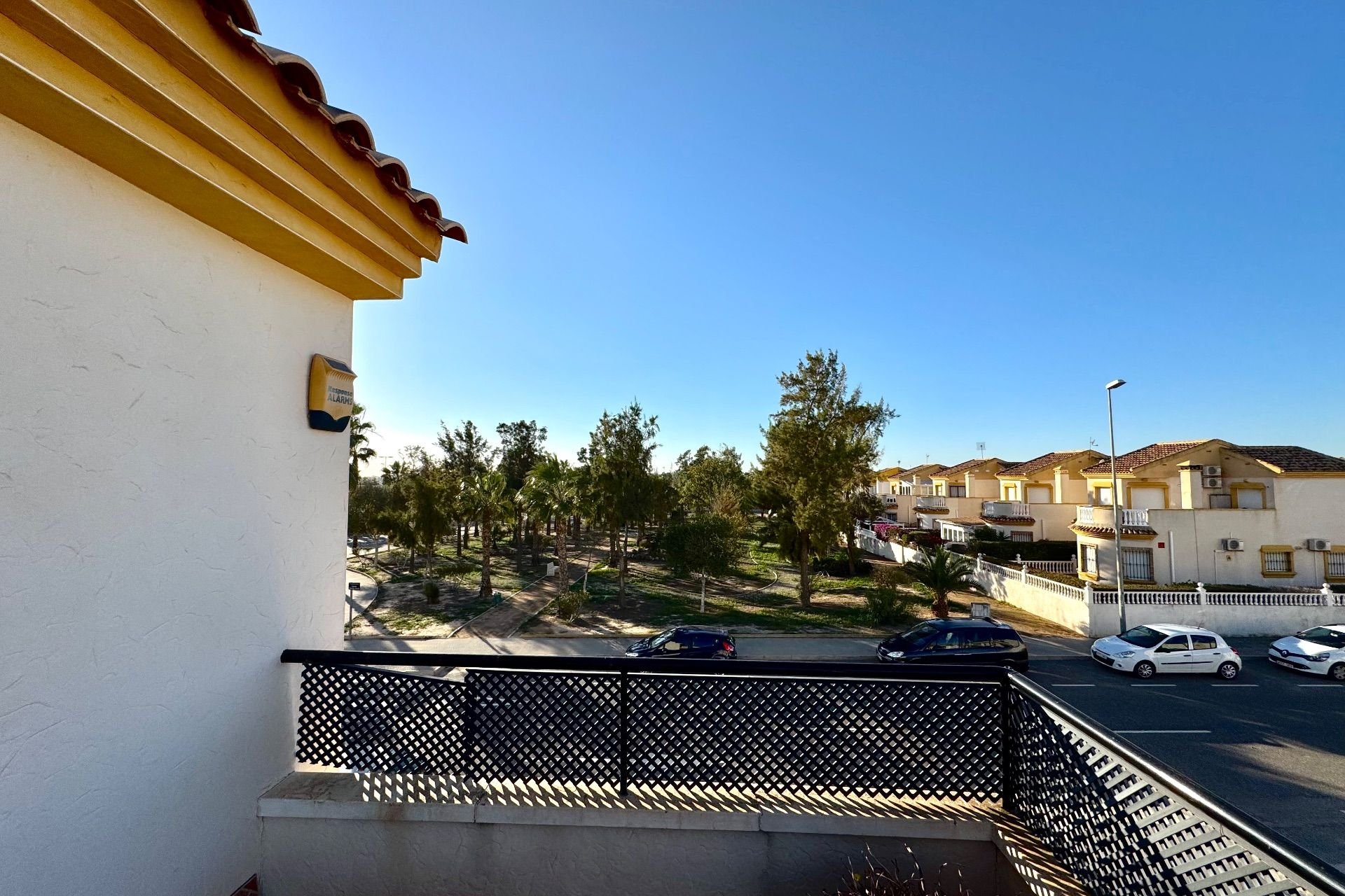 Alquiler - Villa - Urbanización El Raso