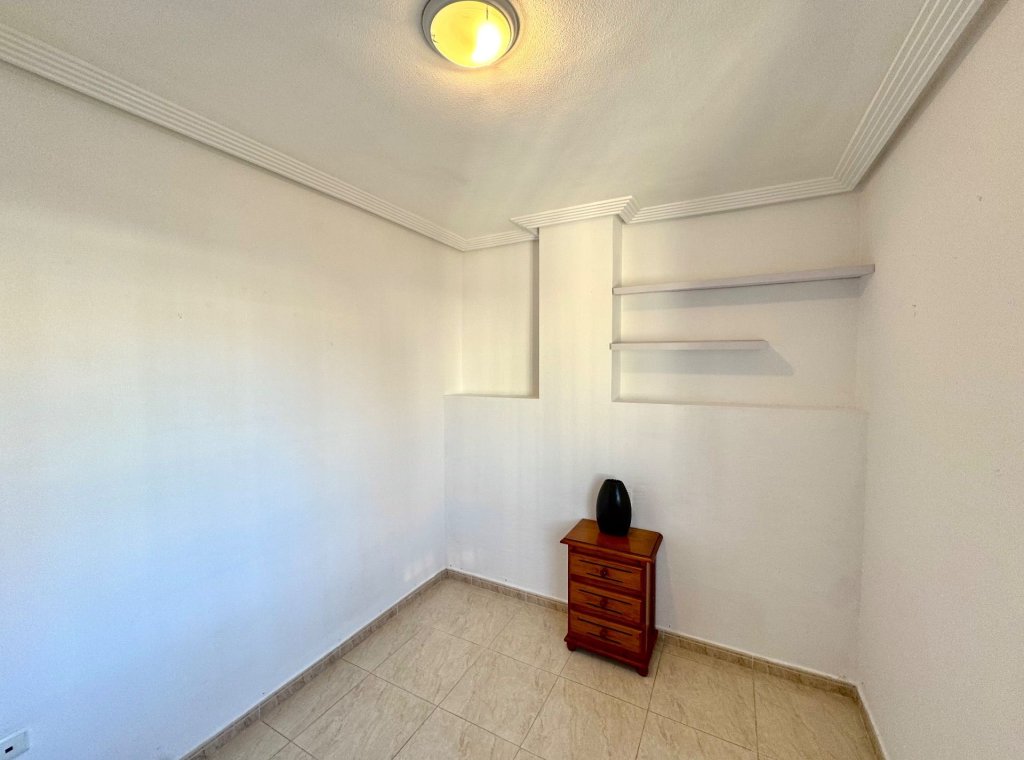 Alquiler - Villa - Urbanización El Raso