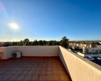 Alquiler - Villa - Urbanización El Raso
