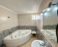 Alquiler - Villa - Urbanización El Raso