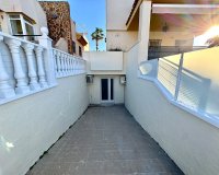 Alquiler - Villa - Urbanización El Raso
