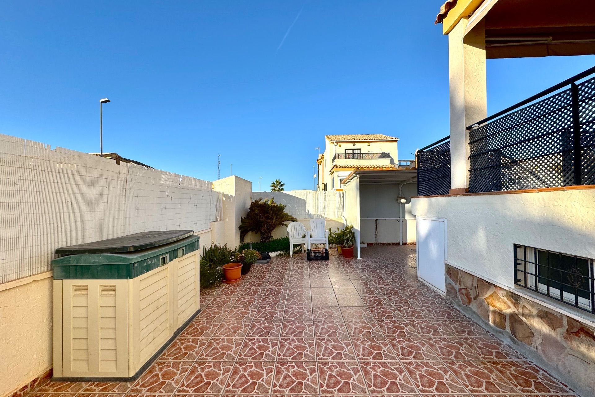 Alquiler - Villa - Urbanización El Raso