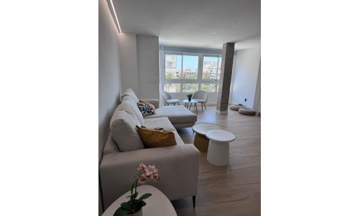 Apartamento / piso - Alquiler - Torrevieja - Torrevieja Centro