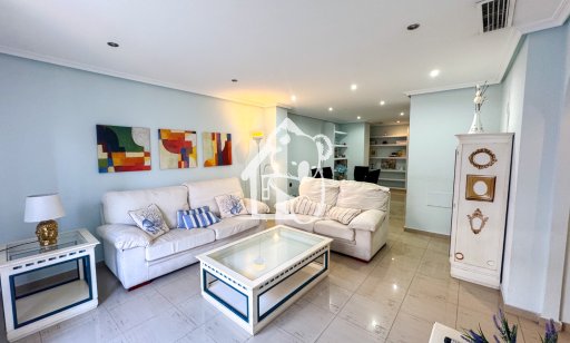 Apartment / flat - Rental - Torrevieja - Playa del Cura