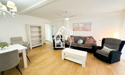 Apartment / flat - Rental - Torrevieja - Playa del Cura