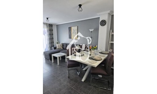 Appartement / flat - Lange Termijn Verhuur - Torrevieja - Torrevieja Centro