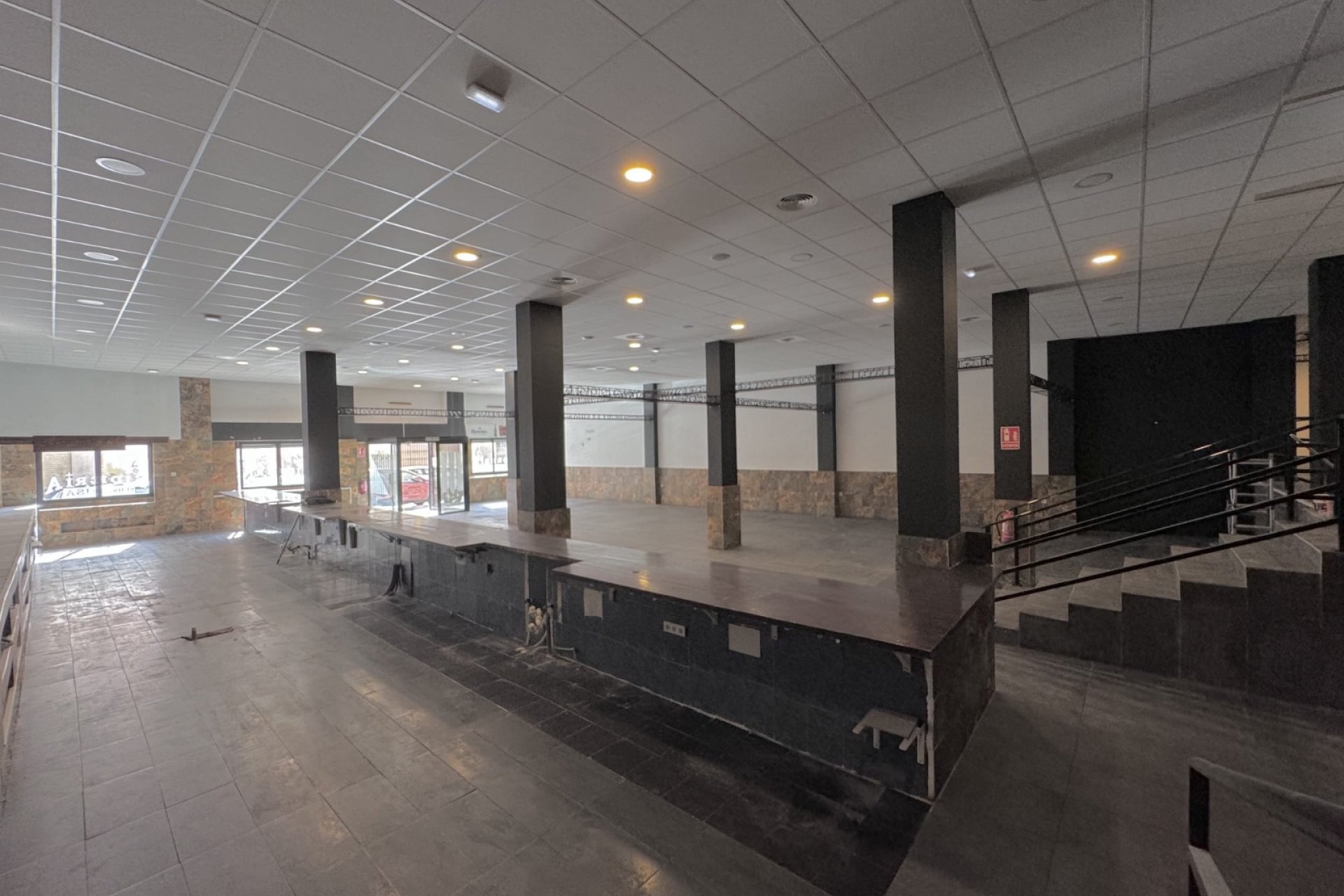 Арендовать - Коммерческий - Torrevieja - Playa del Cura