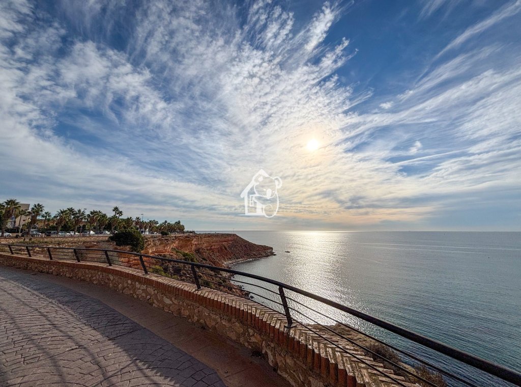 Арендовать - Квартира / квартира - Dehesa de Campoamor