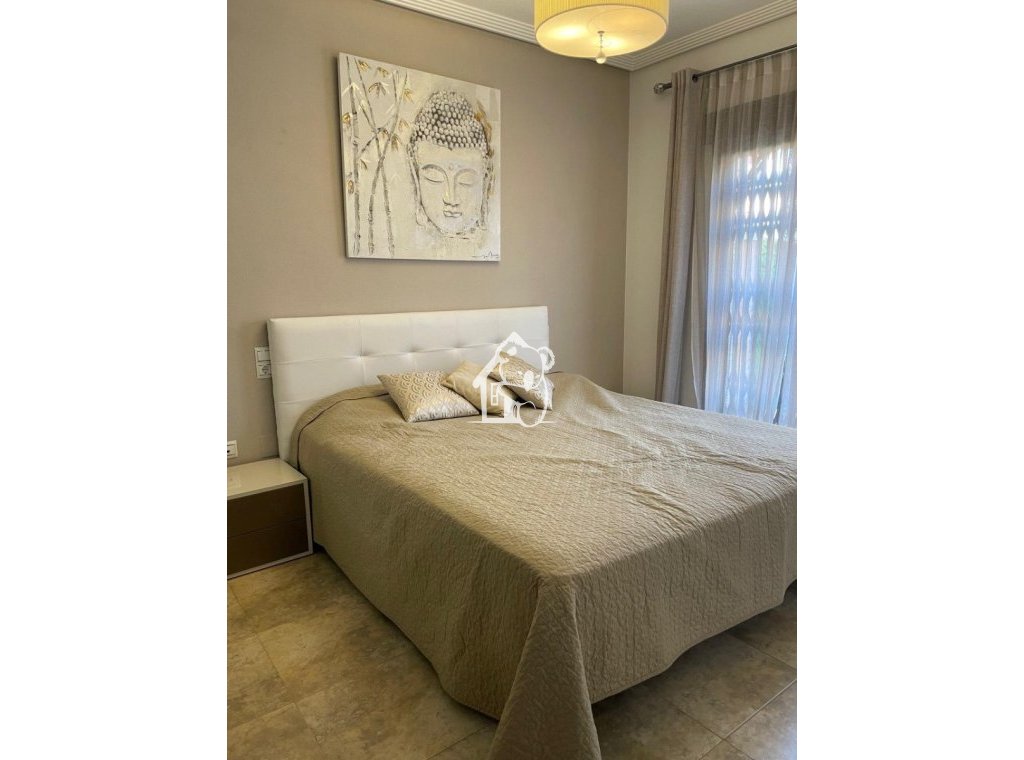 Арендовать - Квартира / квартира - Orihuela Costa - Cabo roig - La Zenia