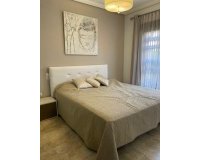 Арендовать - Квартира / квартира - Orihuela Costa - Cabo roig - La Zenia