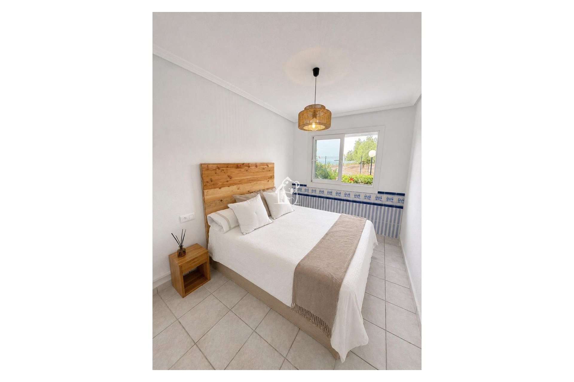 Арендовать - Квартира / квартира - Orihuela Costa - Cabo roig - La Zenia