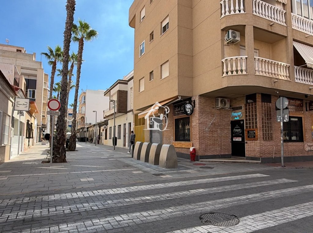 Арендовать - Квартира / квартира - Torrevieja - Centro
