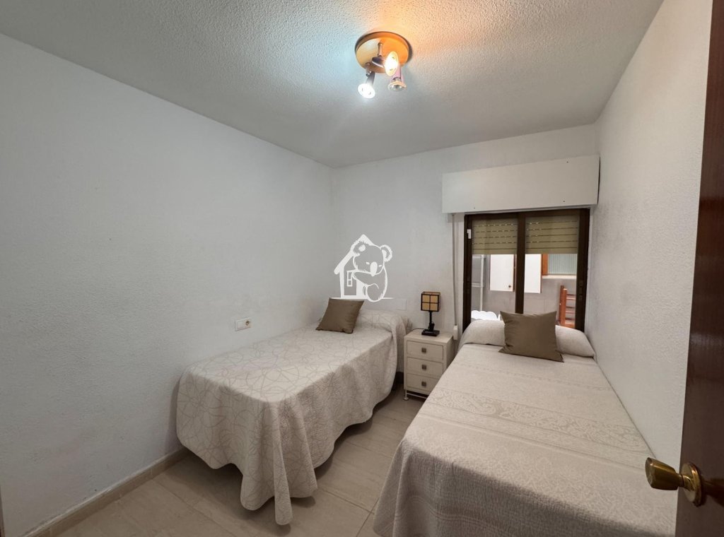 Арендовать - Квартира / квартира - Torrevieja - El Acequión - Los Náufragos