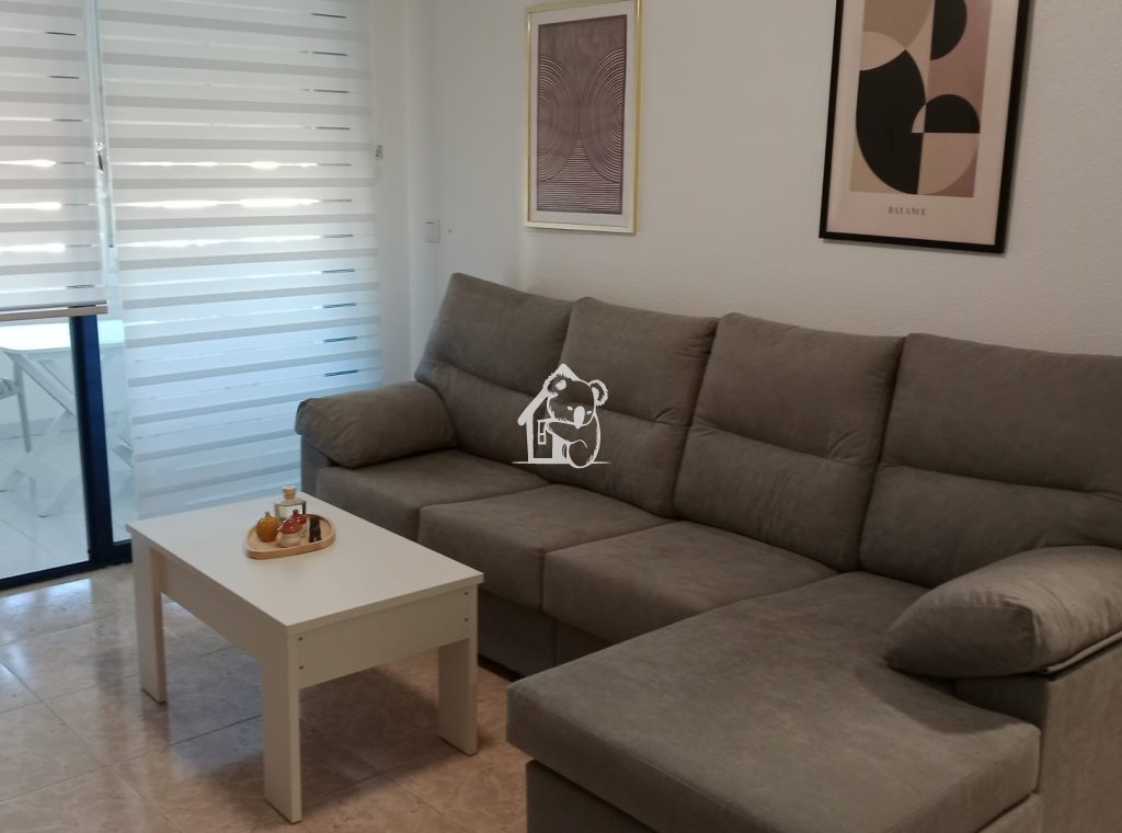 Арендовать - Квартира / квартира - Torrevieja - El Acequión - Los Náufragos