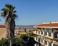 Арендовать - Квартира / квартира - Torrevieja - La Siesta - El Salado -  Torreta