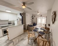 Арендовать - Квартира / квартира - Torrevieja - Playa de los Locos