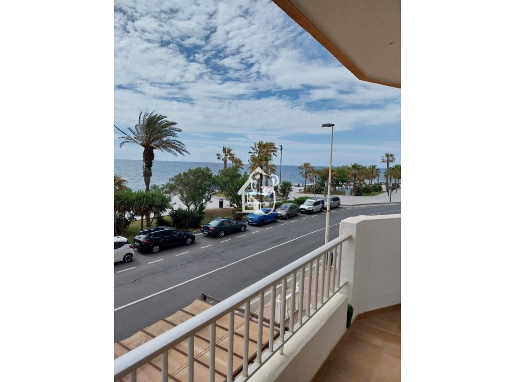 Арендовать - Квартира / квартира - Torrevieja - Playa del Cura