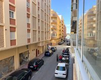 Арендовать - Квартира / квартира - Torrevieja - Playa del Cura