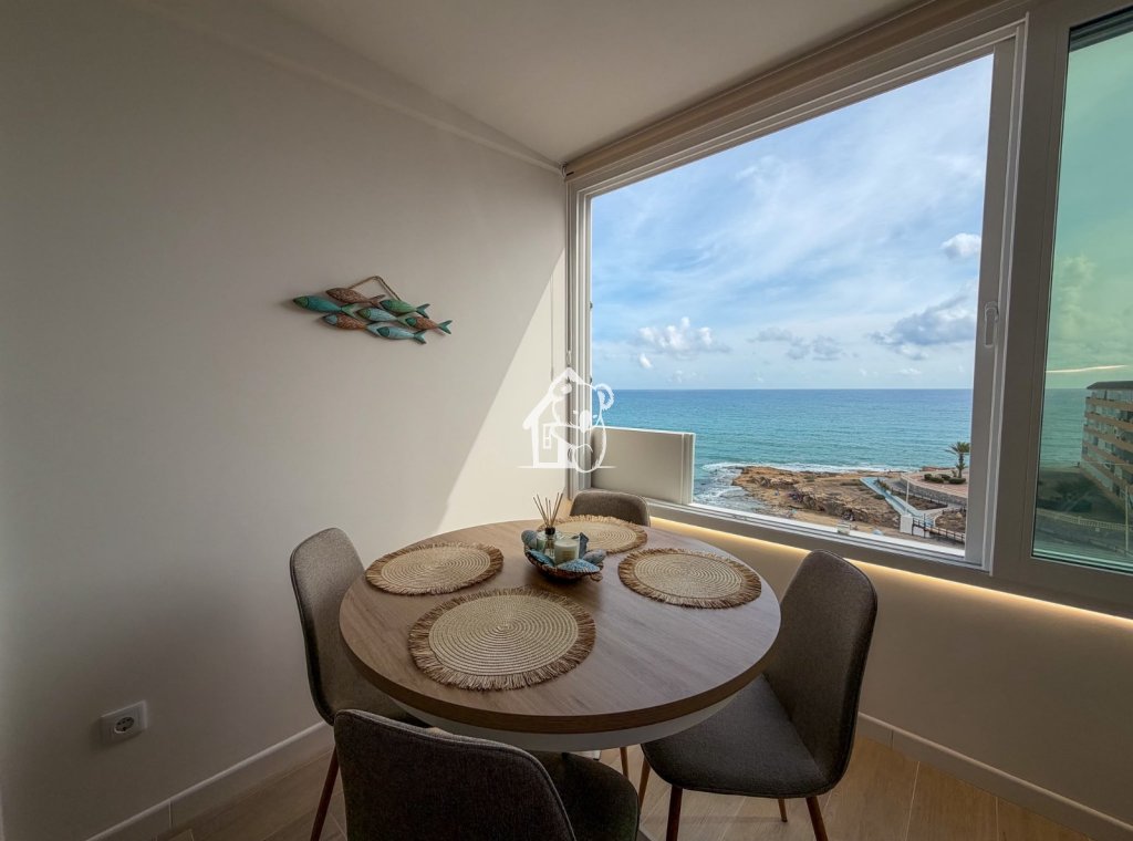 Арендовать - Квартира / квартира - Torrevieja - Torrelamata - La Mata