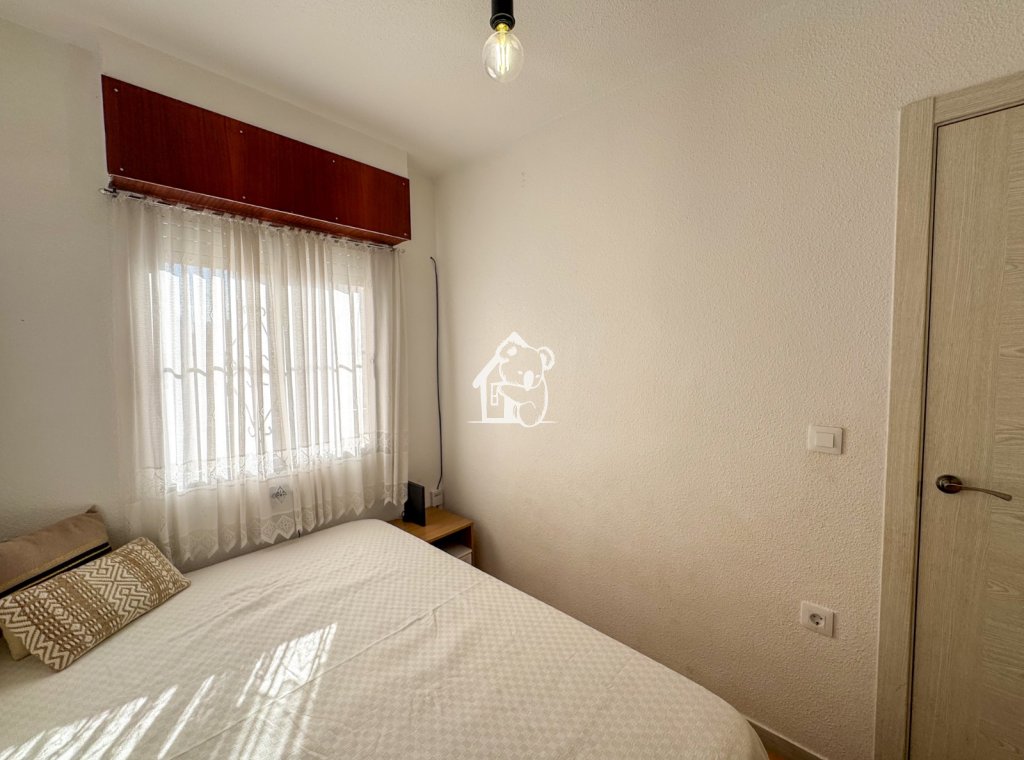 Арендовать - Квартира / квартира - Torrevieja - Torrelamata - La Mata