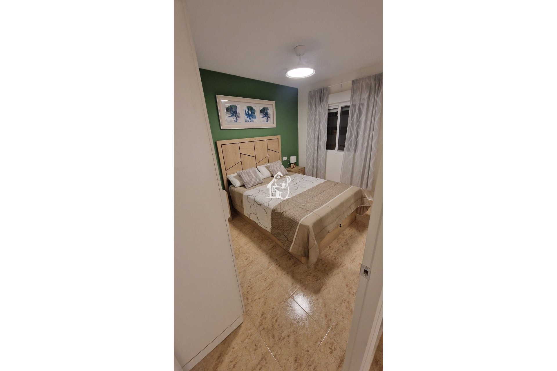 Арендовать - Квартира / квартира - Torrevieja - Torrevieja Centro