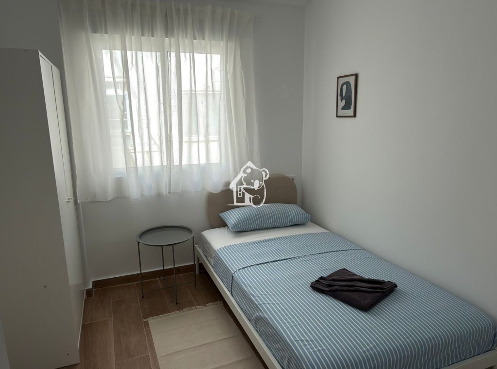 Арендовать - Квартира / квартира - Torrevieja - Torrevieja Centro