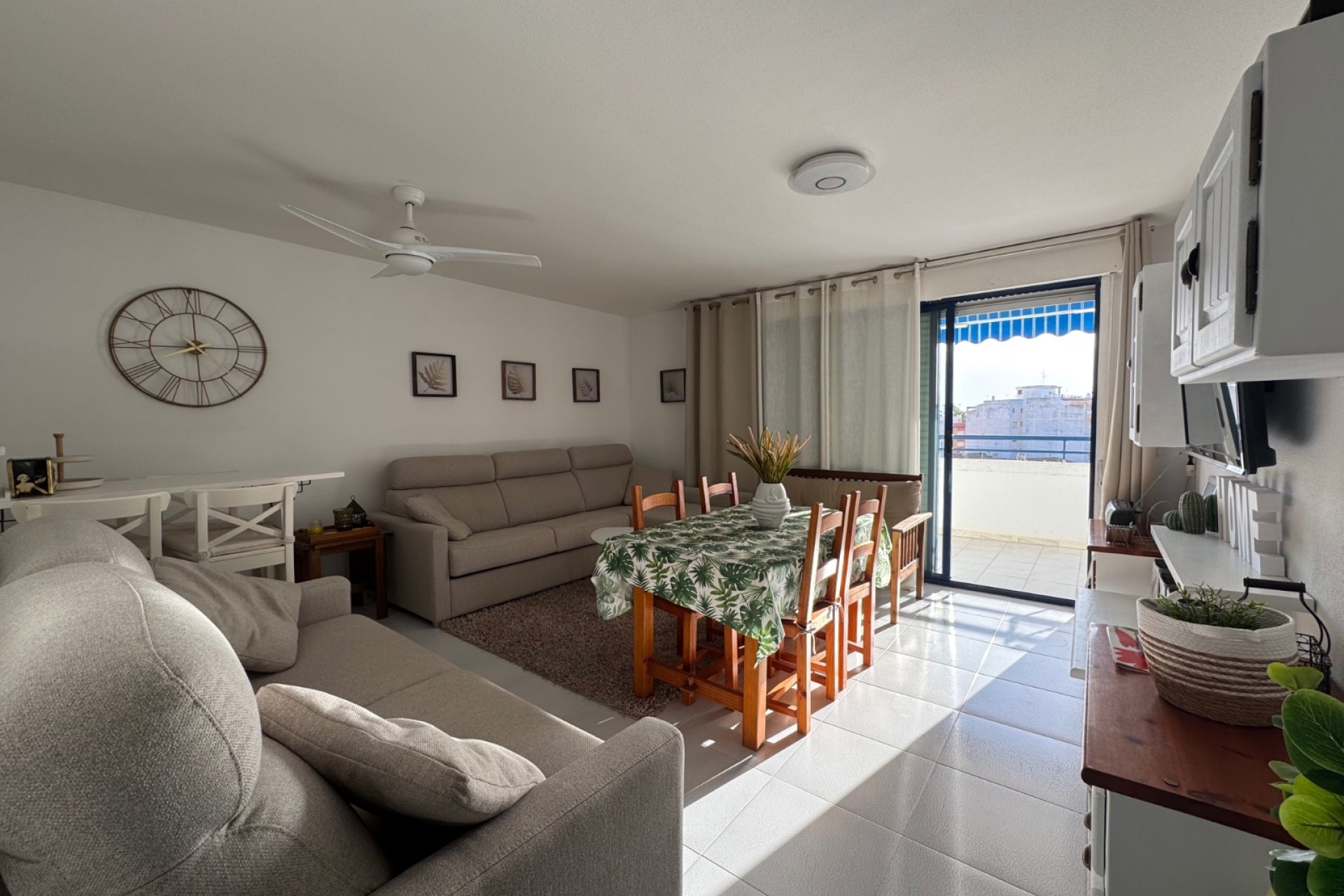 Арендовать - Квартира / квартира - Torrevieja - Torrevieja Centro