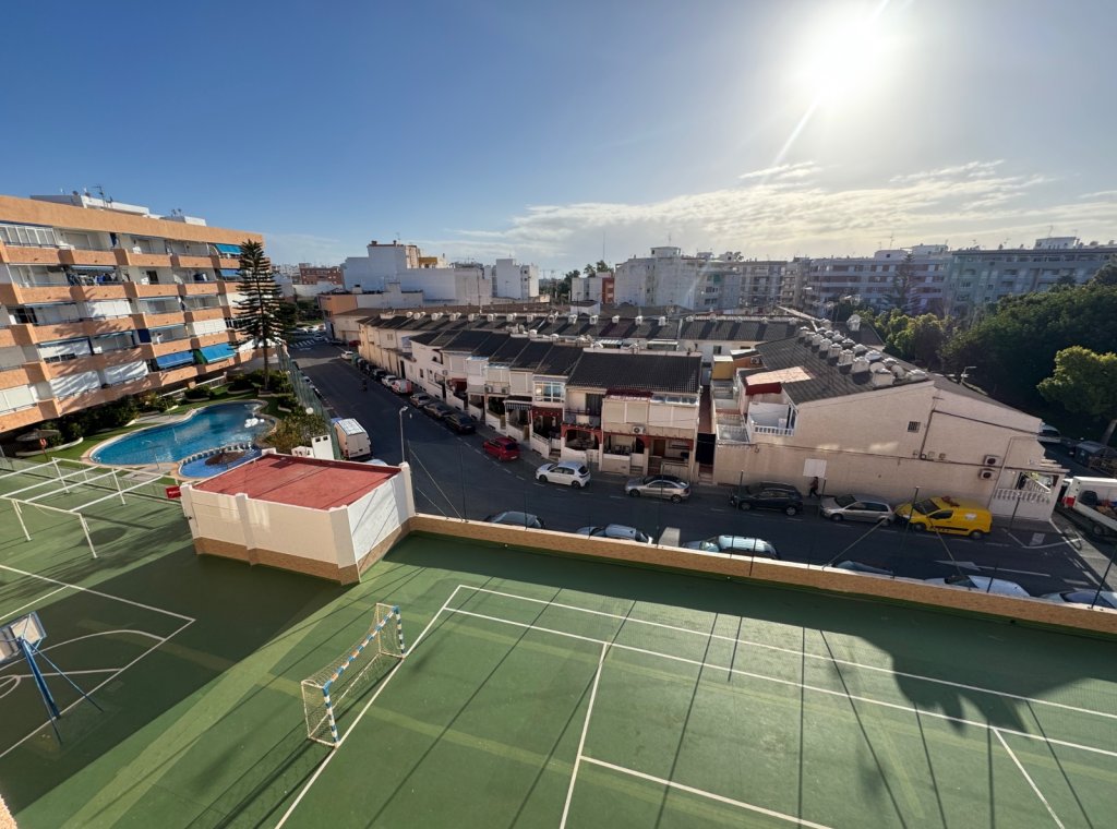 Арендовать - Квартира / квартира - Torrevieja - Torrevieja Centro