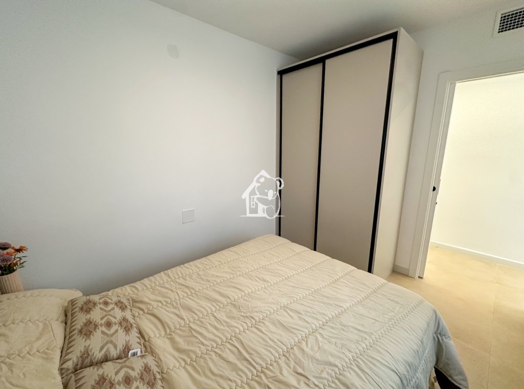 Арендовать - Пентхаус - Torrevieja - Playa de los Locos