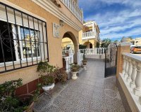 Арендовать - Таунхаус - Orihuela Costa - Cabo roig - La Zenia