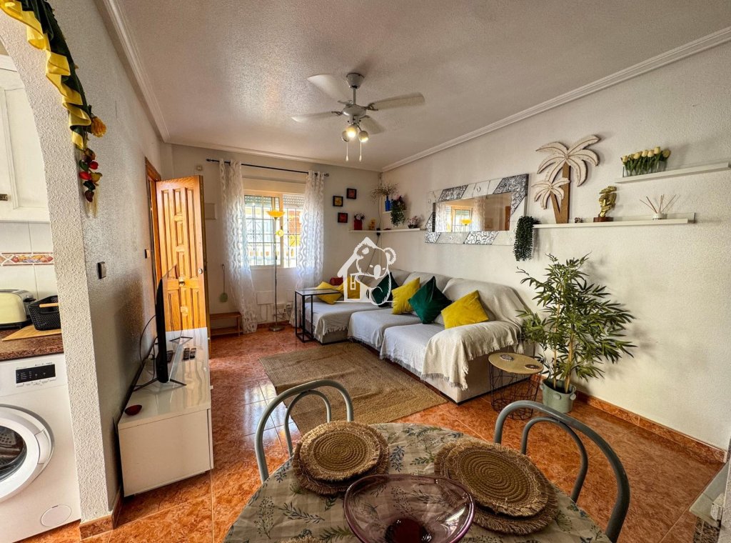 Арендовать - Таунхаус - Orihuela Costa - Cabo roig - La Zenia