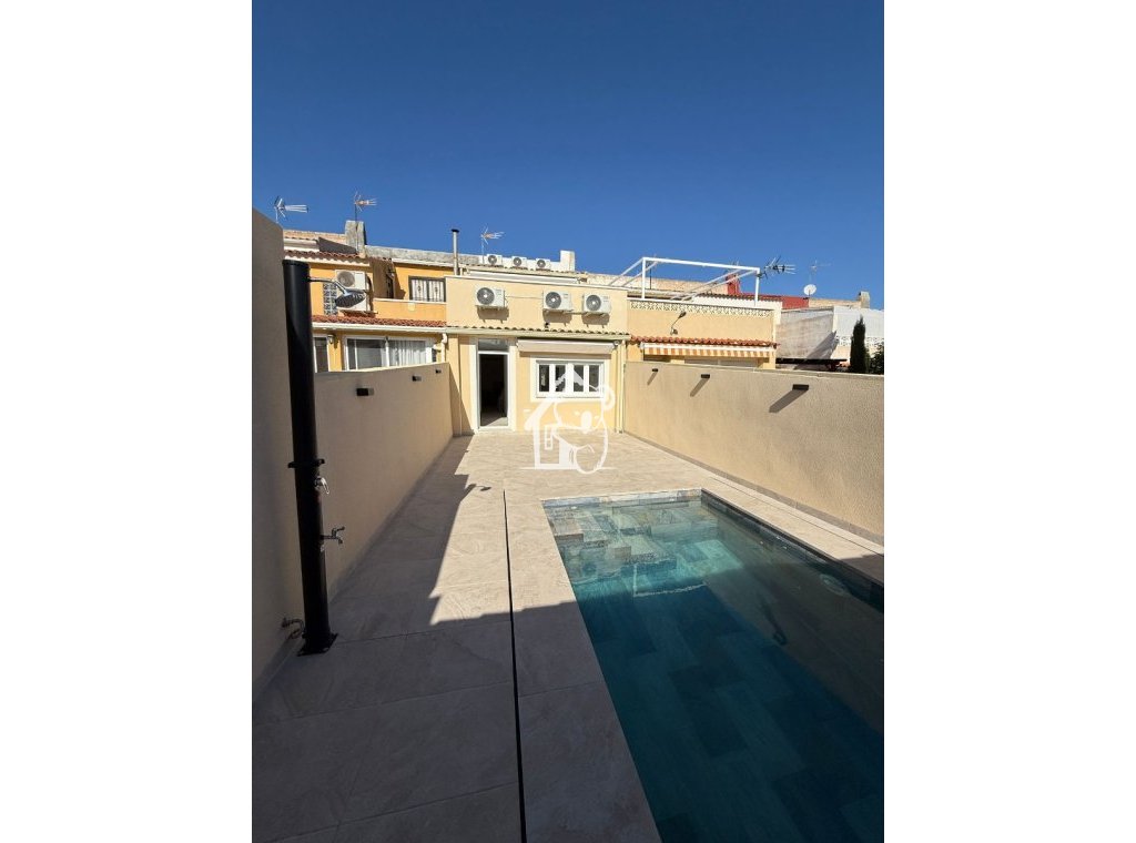 Арендовать - Таунхаус - Torrevieja - Los Balcones - Los Altos del Edén