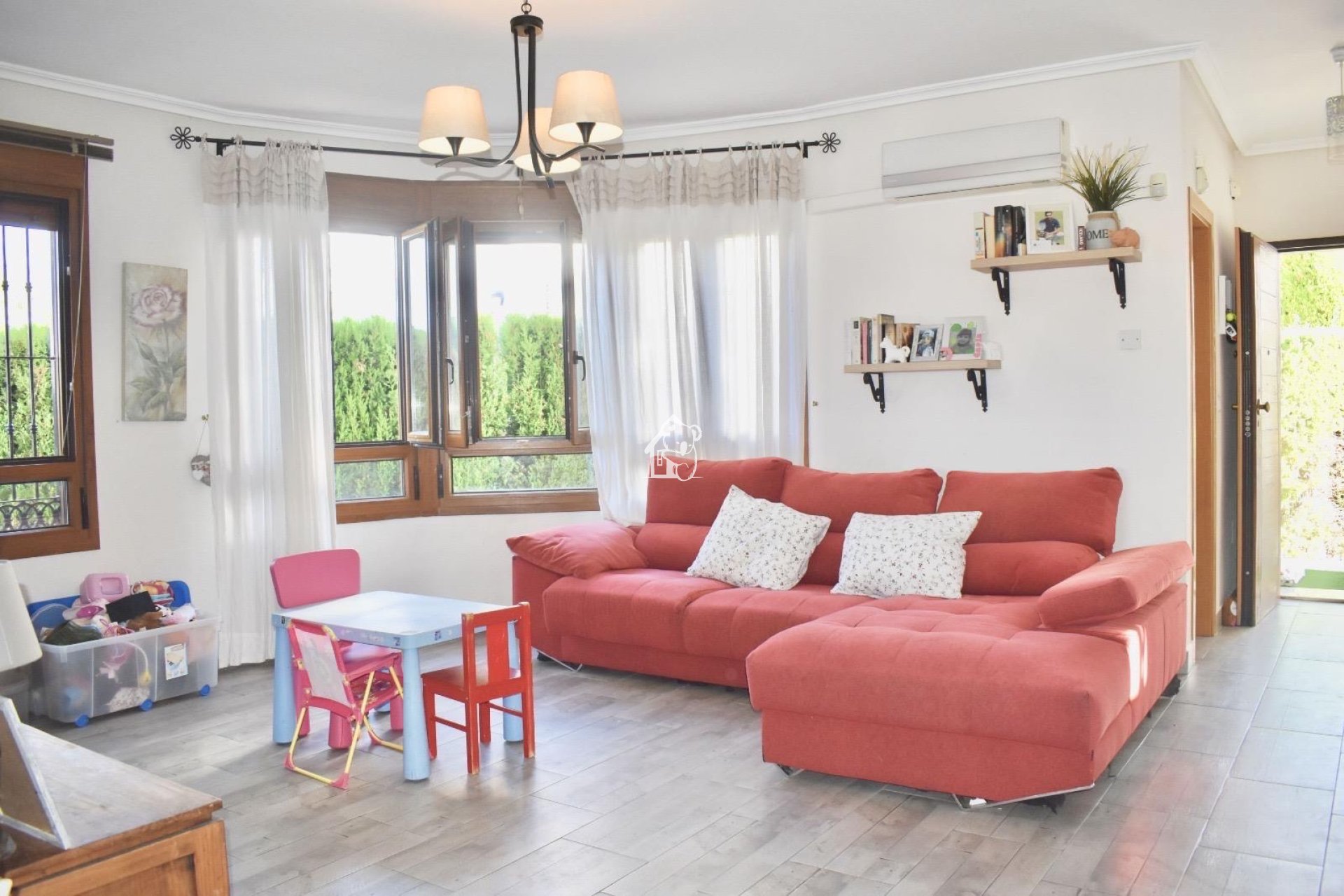 Арендовать - Villa - Algorfa