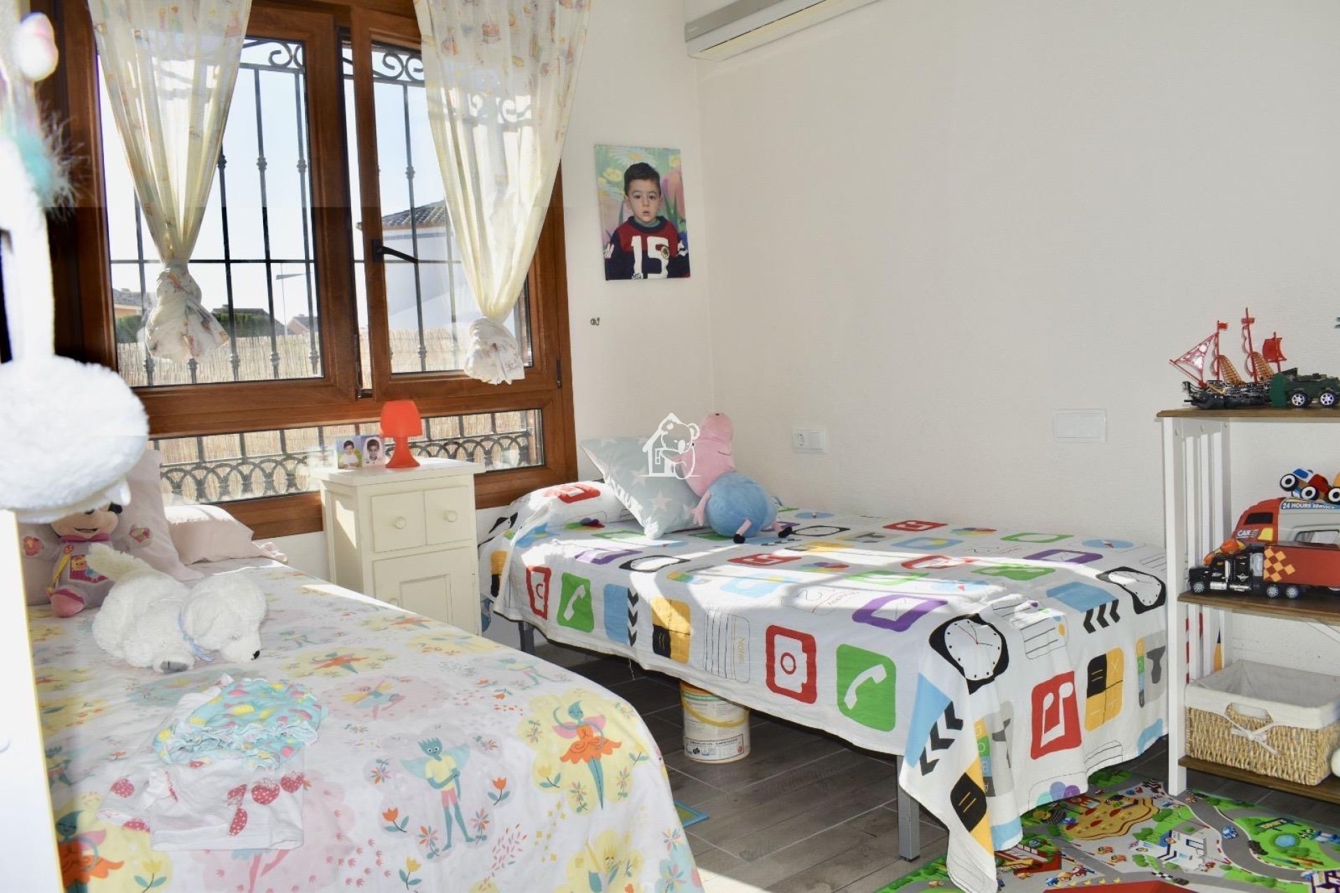 Арендовать - Villa - Algorfa