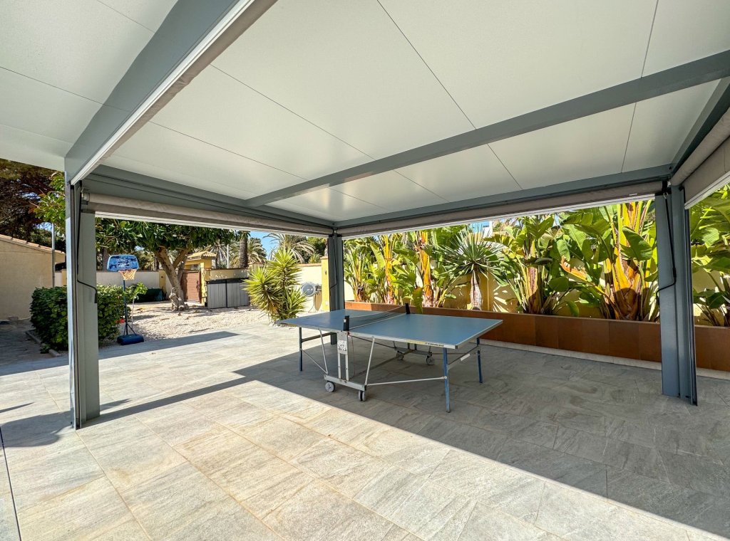 Арендовать - Villa - Cabo Roig