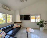 Арендовать - Villa - Cabo Roig