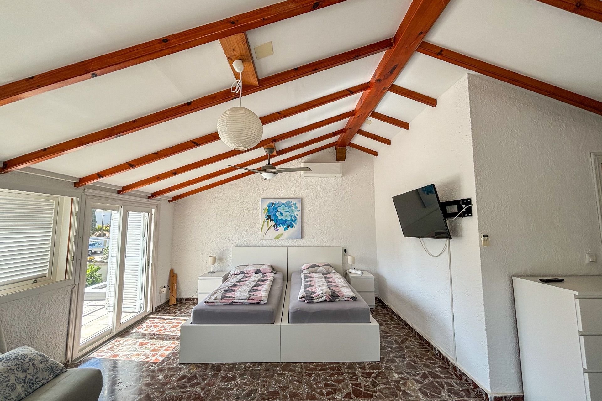 Арендовать - Villa - Cabo Roig